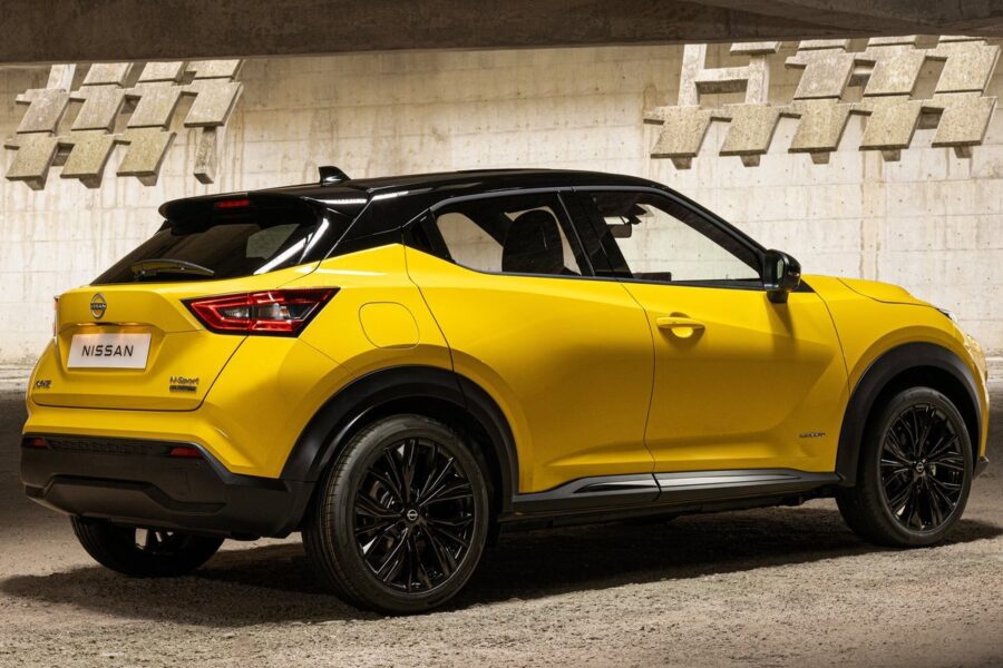 Nissan Juke N-Sport presented: yellow color and interior updates