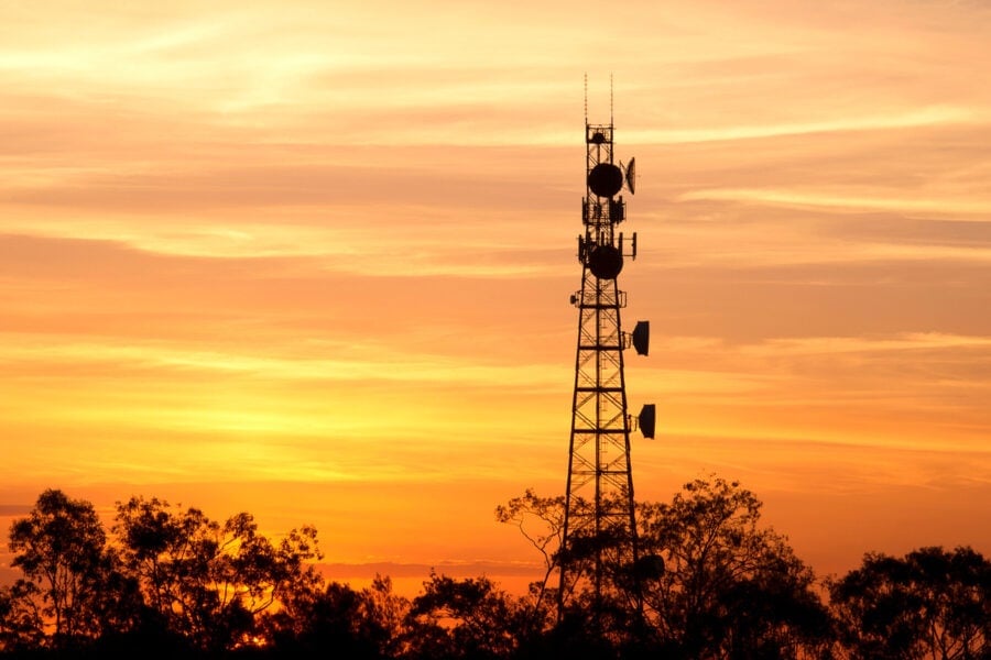 In Alabama, criminals stole… 60-meter radio tower