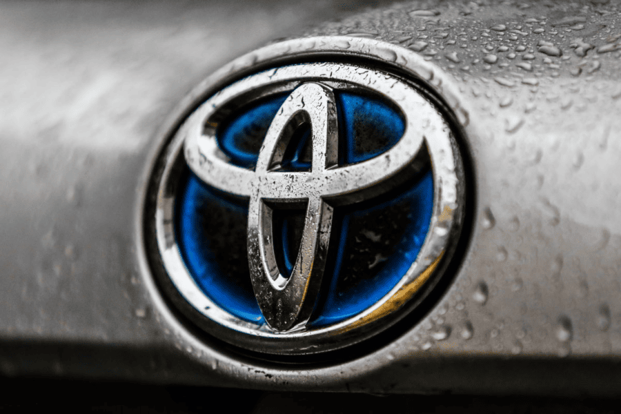 Toyota підтвердила, що переоцінила продуктивність своїх же двигунів
