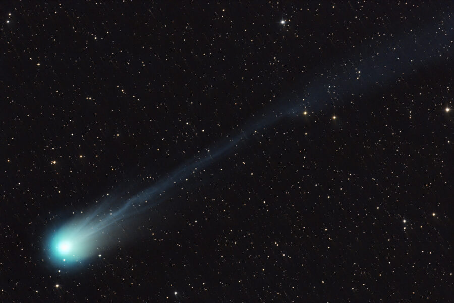 The “Devil’s Comet” is approaching the Earth, which can be seen with the naked eye