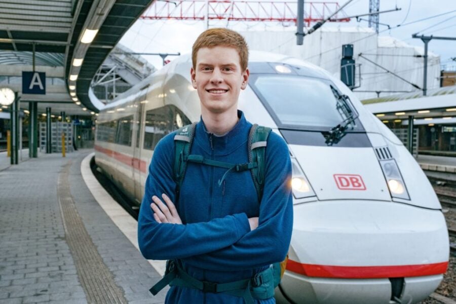 17-річний німецький програміст вже півтора року живе у потягах Deutsche Bahn