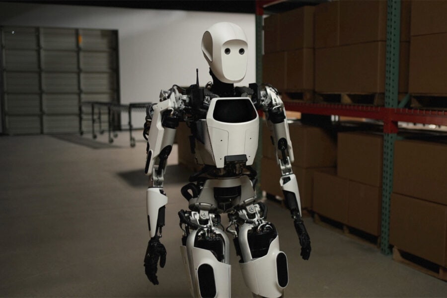 Mercedes is testing humanoid robots to perform tasks in production