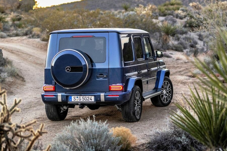 Update for the Mercedes-Benz G-Class: new face, new steering wheel, new engine