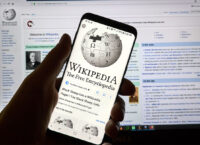 Wikipedia знизила рейтинг надійності CNET через використання ШІ для публікацій