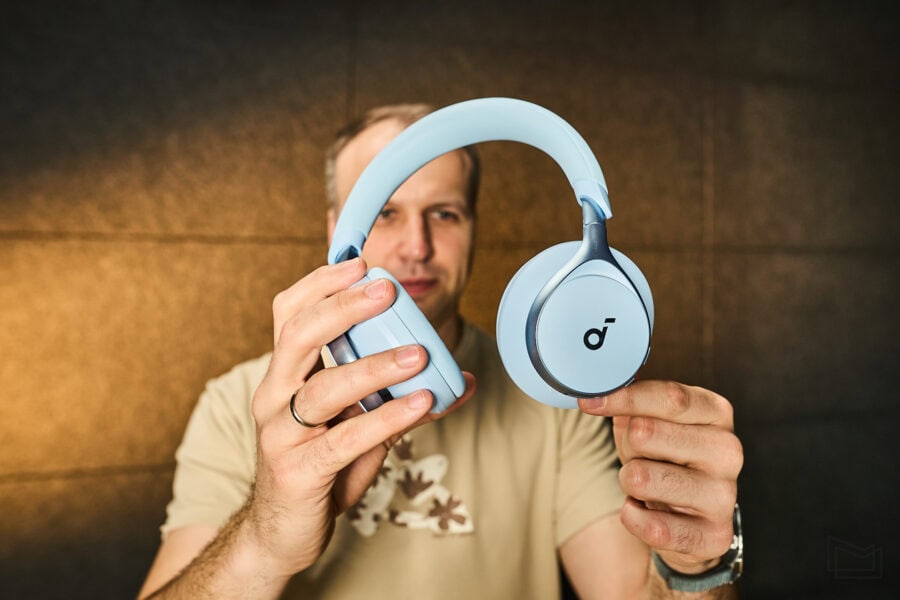 Wireless headphones that have something to surprise you: soundcore Space One review by Anker