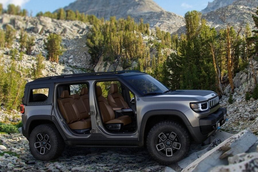 Новий позашляховик Jeep Recon: не лише електромобіль, але й гібрид?