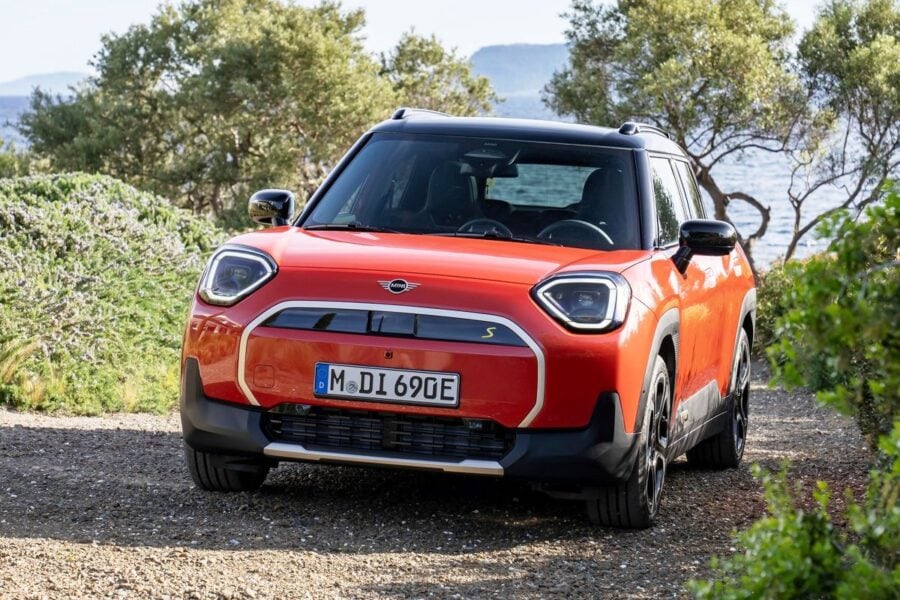 MINI Aceman electric crossover: finally a production version!
