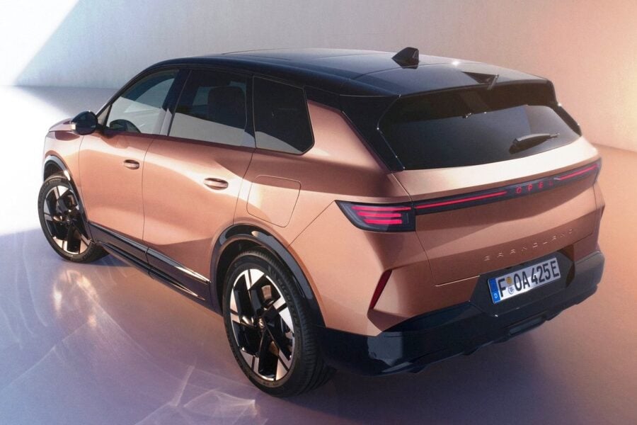New Opel Grandland presented: bigger, more technologically advanced, electrified