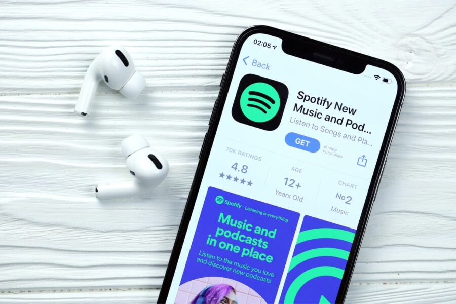 Apple blocks Spotify updates in the EU, ignoring the European Commission’s decision