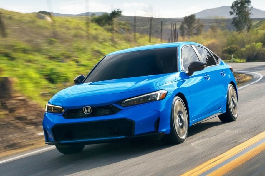 Оновлення для Honda Civic: зміни дизайну та потужний гібрид