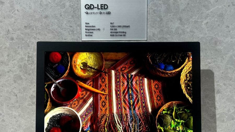 Samsung продемонструвала свій перший QD-LED (NanoLED, QDEL) дисплей