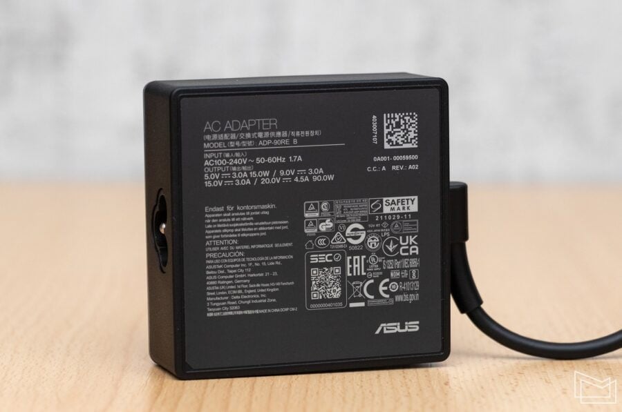Огляд ASUS Vivobook S 16 OLED (S5606MA): тонкий і потужний ноутбук з високою автономністю